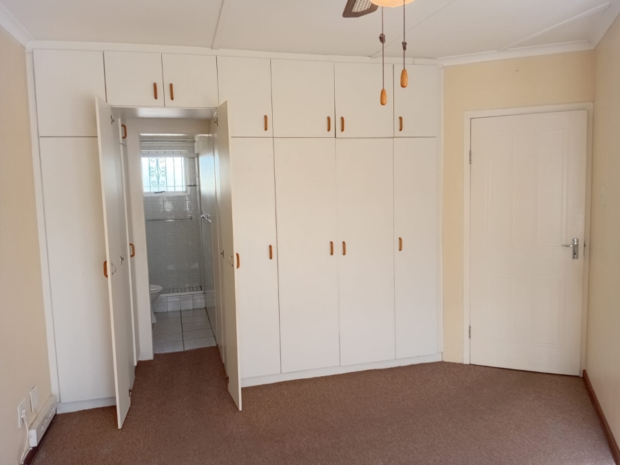 2 Bedroom Property for Sale in Chiselhurst Eastern Cape